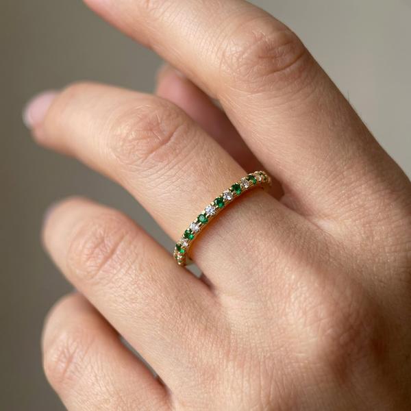ANEL VERDE TAMANHO 14 PEQUENO OURO BANHADO